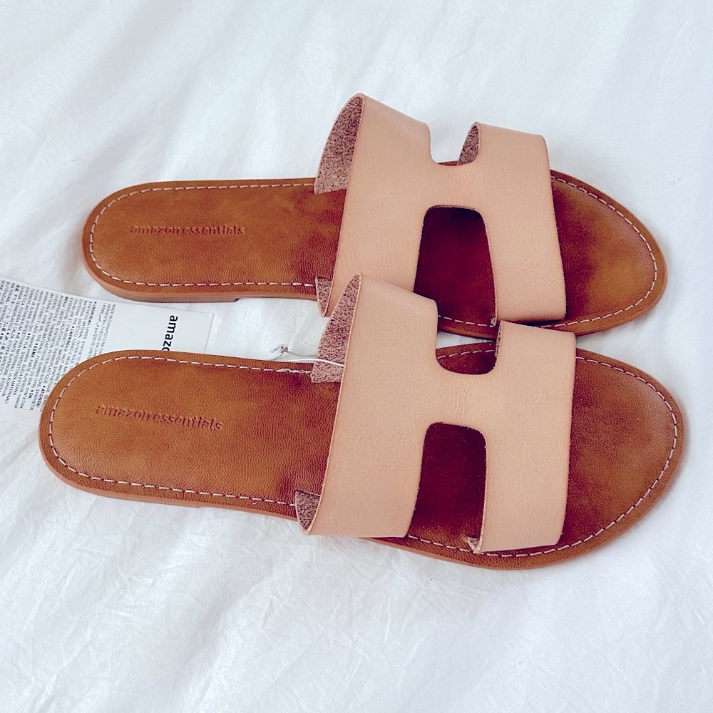 NWT Amazon Tan Sandals Size 9.5 - Picture 3 of 4